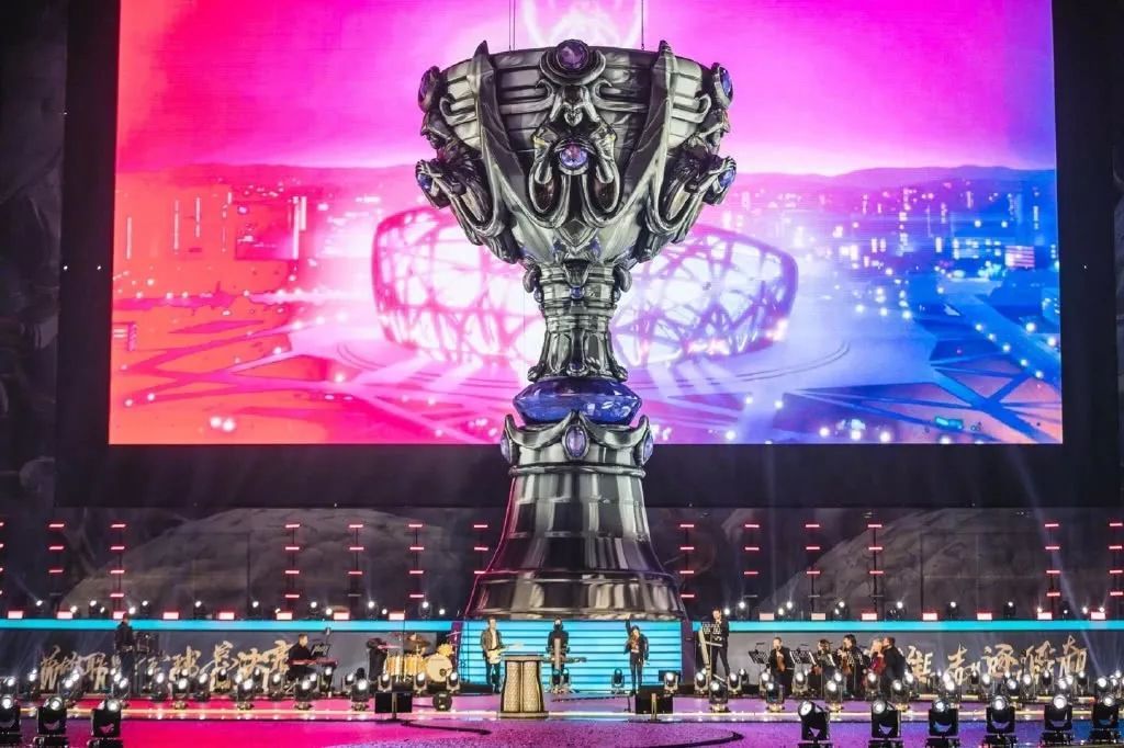 Bin：我认为只要打出我们的正常水平 是很好赢90%的队伍的