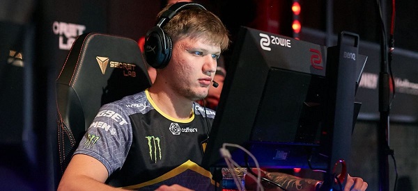 iM：我就是全程盯着屏幕，没有什么能让我分心